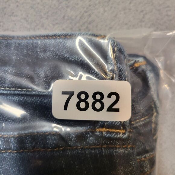 Arizona Jean Co Juniors 11 Blue Boot Cut Distressed Stretch Denim - Picture 12 of 12